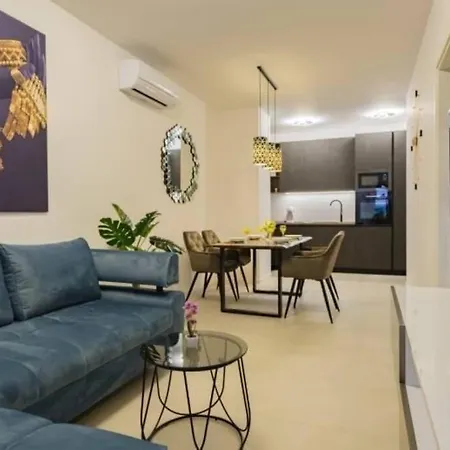 Modern Lux App D With Seaview And Jacuzzi 斯普利特